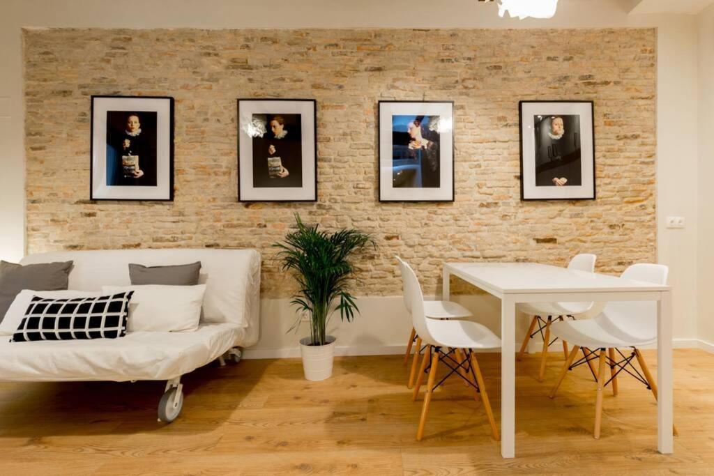 CASTA 1 - Apartamento céntrico de 1 dormitorio con opción de garaje Saragoça Exterior foto
